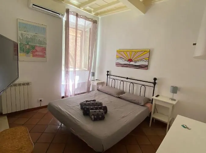 Апартаменты Trastevere Rome's Heart Charming 888 Рим